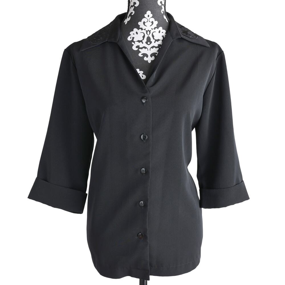 Vtg Maggie Sweet Button Up Polyester Shirt W/ Embroidered Collar - Petite Medium